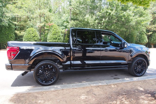 Certified 2025 Ford F150 Platinum w/ Equipment Group 702A High AWD/4WD image 9