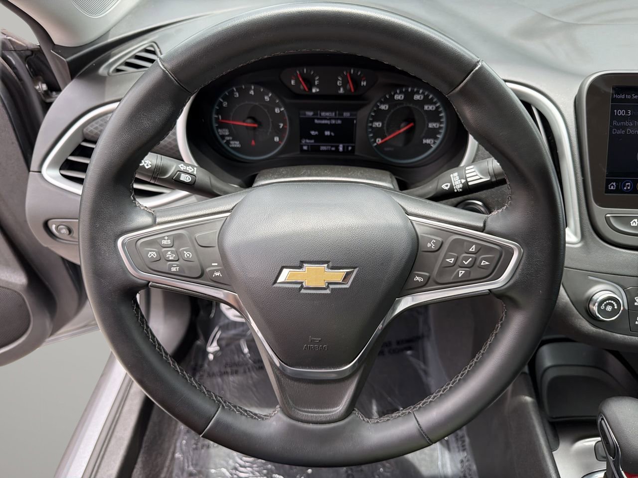Used 2023 Chevrolet Malibu RS FWD image 27
