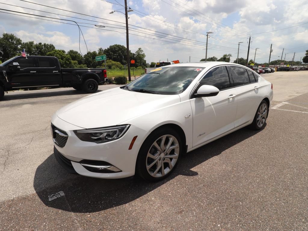 Used 2020 Buick Regal Avenir w/ Driver Confidence Package II FWD image 5