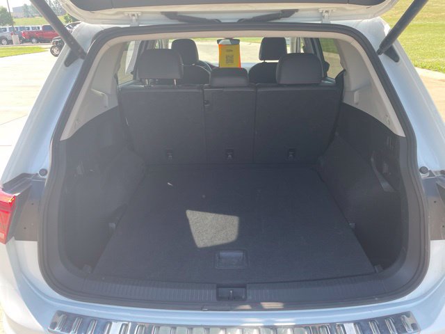 Used 2024 Volkswagen Tiguan Wolfsburg Edition AWD/4WD image 20