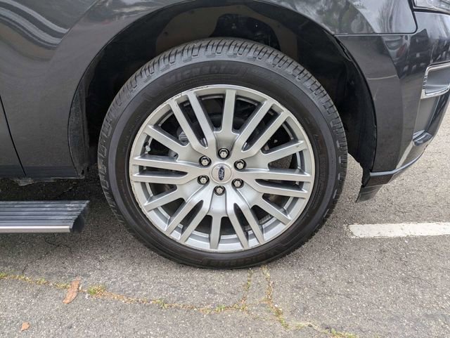 Certified 2022 Ford Expedition Max Platinum image 13