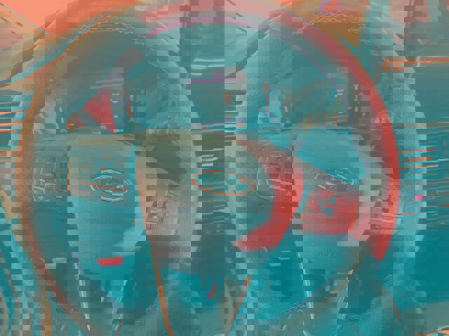 Certified 2025 Ford Escape ST-Line w/ Equipment Group 301A image 9