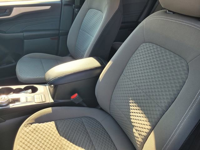 Certified 2022 Ford Escape SE image 11