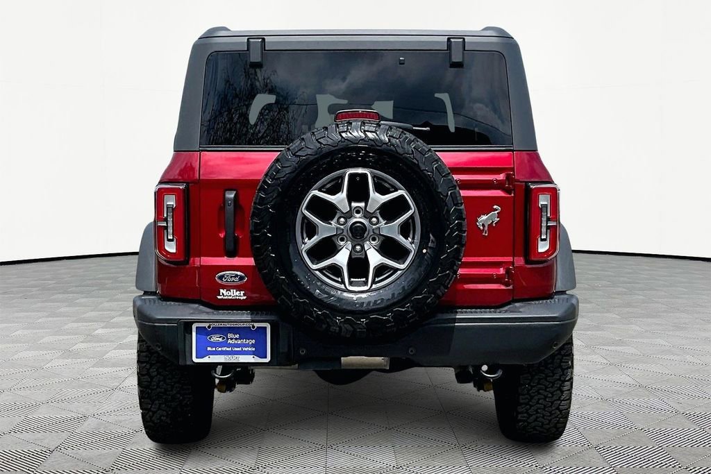 Certified 2025 Ford Bronco Badlands image 3
