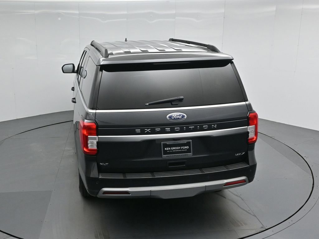 Certified 2024 Ford Expedition Max XLT image 13