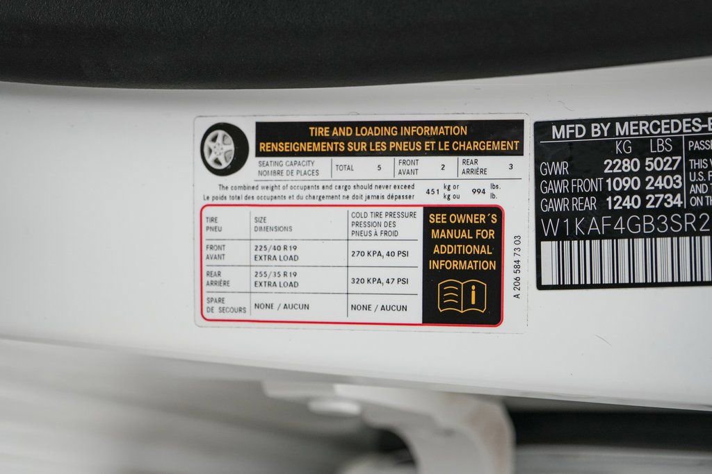 Used 2025 Mercedes-Benz C 300 Sedan image 33