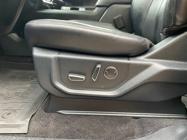 Certified 2019 Ford Expedition Max Limited w/ Equipment Group 302A AWD/4WD image 6