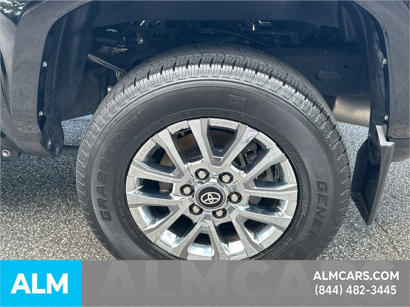 Used 2024 Toyota Tacoma Limited AWD/4WD image 22