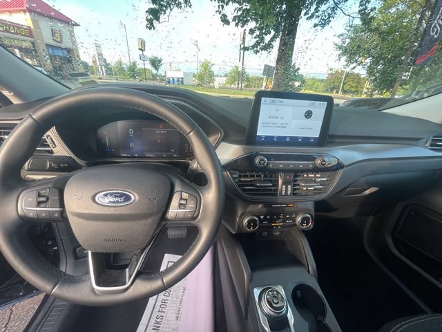Certified 2024 Ford Escape Active FWD image 9