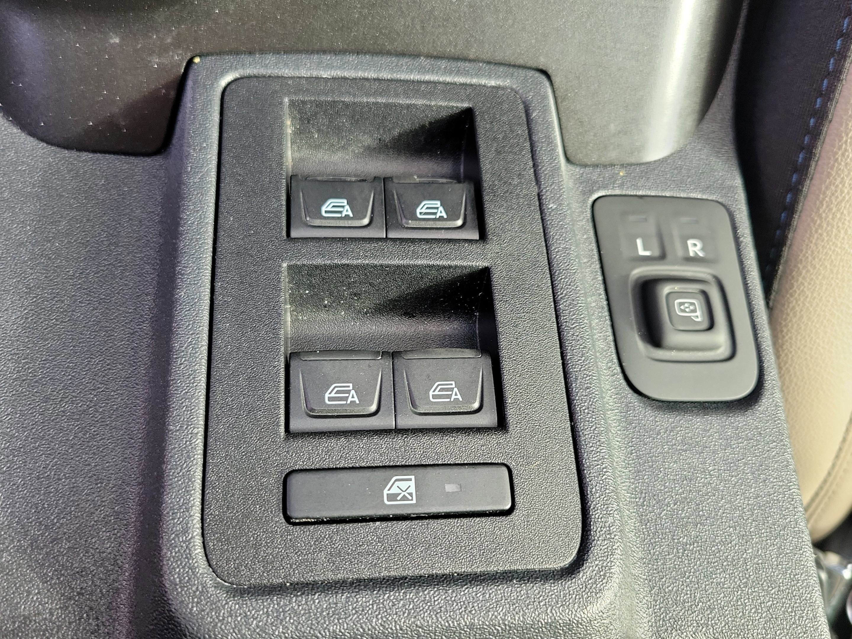 Certified 2022 Ford Bronco Wildtrak image 23