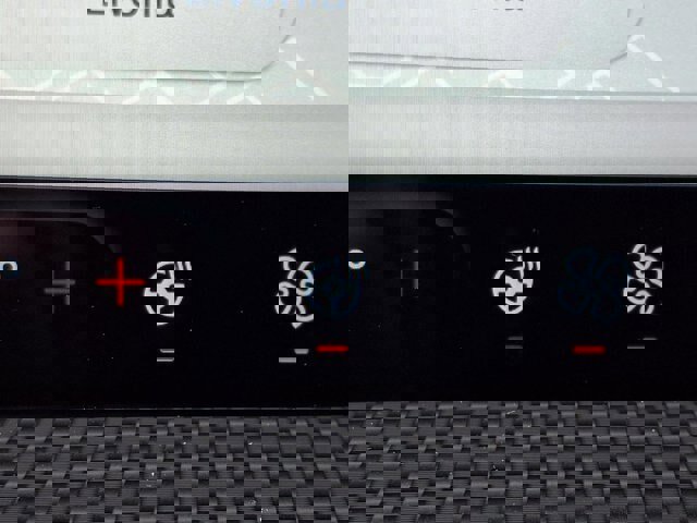 Certified 2023 Ford Escape ST-Line w/ Tech Pack #1 image 9