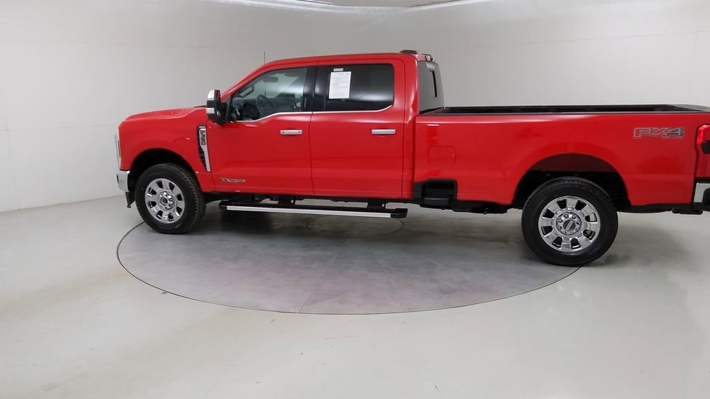 Certified 2024 Ford F350 Lariat w/ Chrome Package AWD/4WD image 18