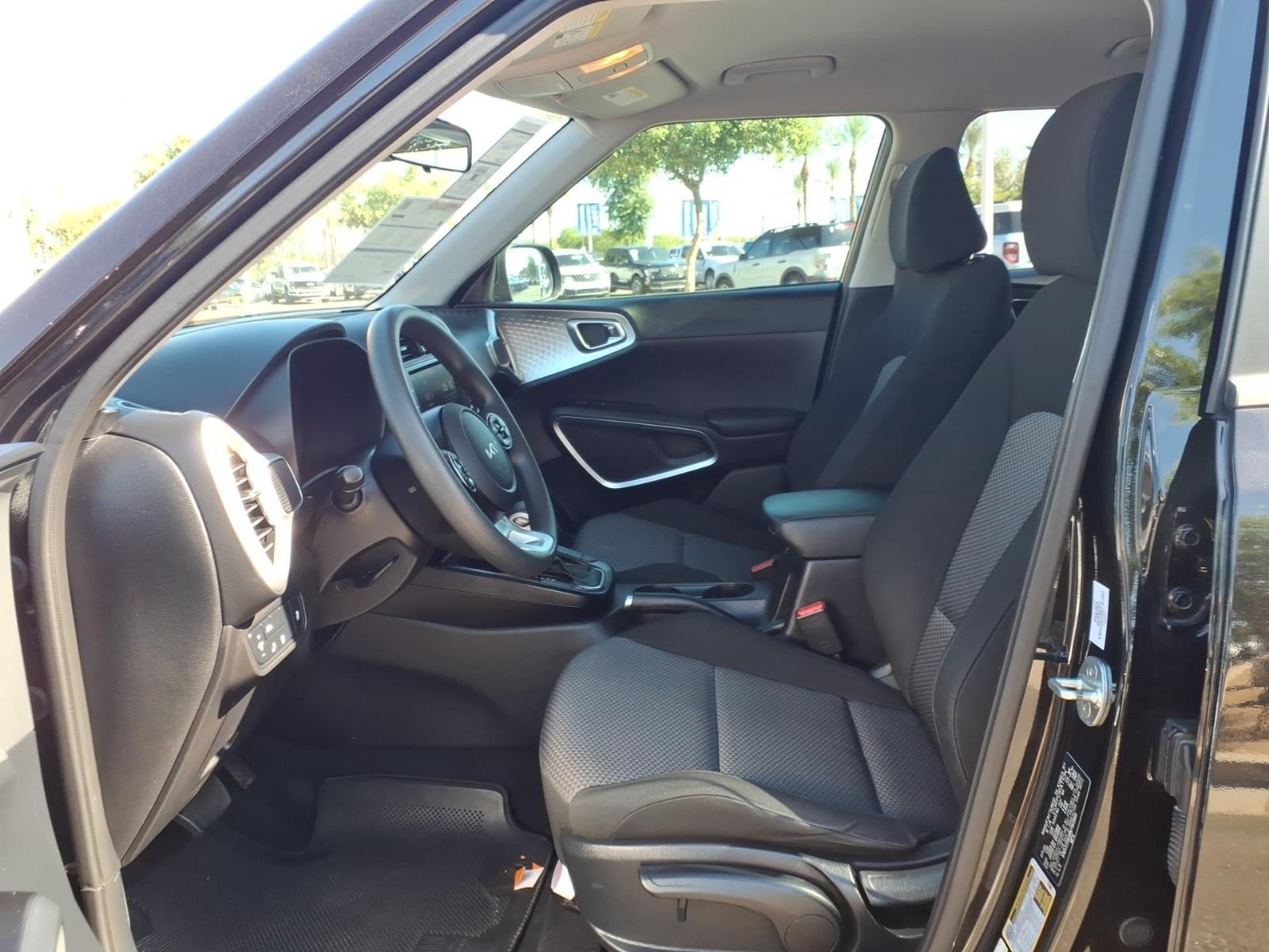Used 2022 Kia Soul LX w/ Technology Package FWD image 22