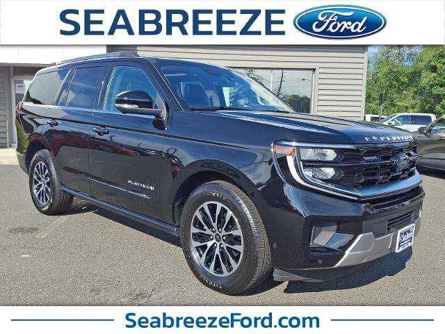 Certified 2025 Ford Expedition Platinum AWD/4WD image 1