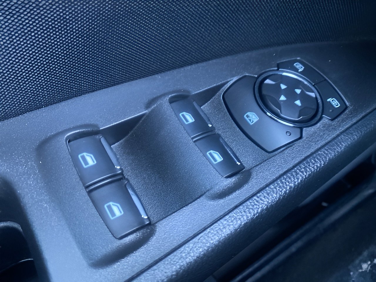 Certified 2020 Ford Fusion SE image 18