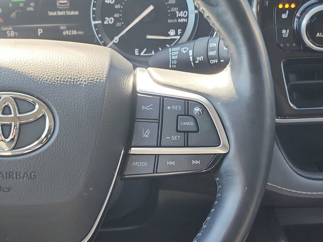 Used 2021 Toyota Highlander Limited AWD/4WD image 15