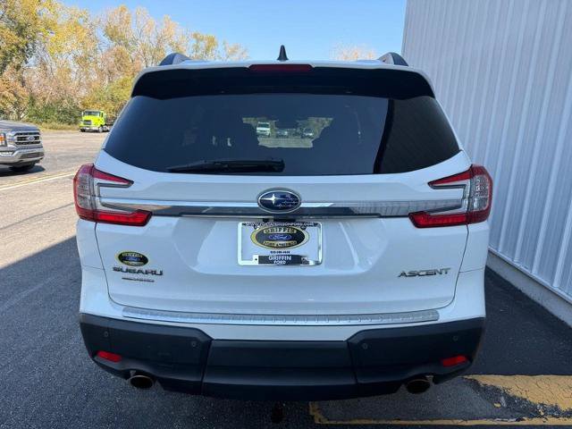 Used 2024 Subaru Ascent Premium w/ Convenience Package AWD/4WD image 4