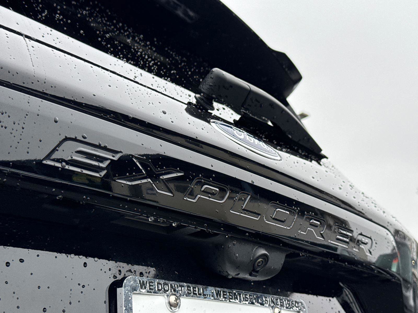 Certified 2022 Ford Explorer ST image 11