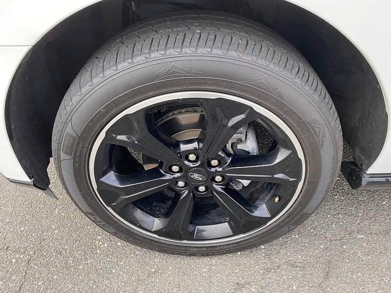 Certified 2023 Ford Expedition Limited image 13