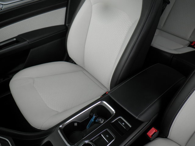 Certified 2019 Ford Fusion SE w/ Equipment Group 151A image 10