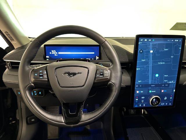 Certified 2025 Ford Mustang Mach-E Premium AWD/4WD image 4