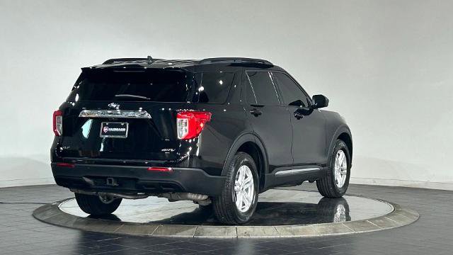 Certified 2024 Ford Explorer XLT w/ Class IV Trailer Tow Package AWD/4WD image 10