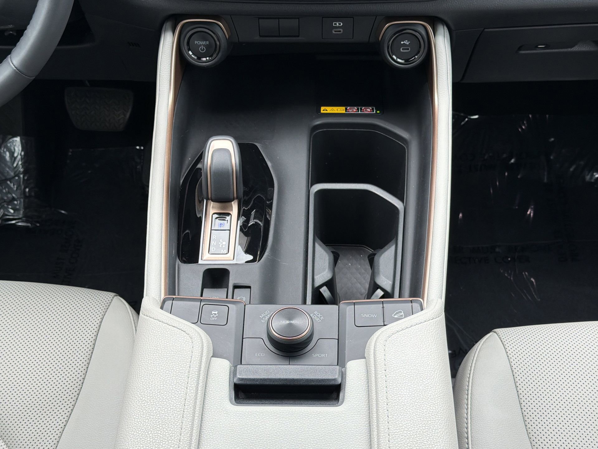 Used 2024 Toyota Grand Highlander AWD Hybrid image 4