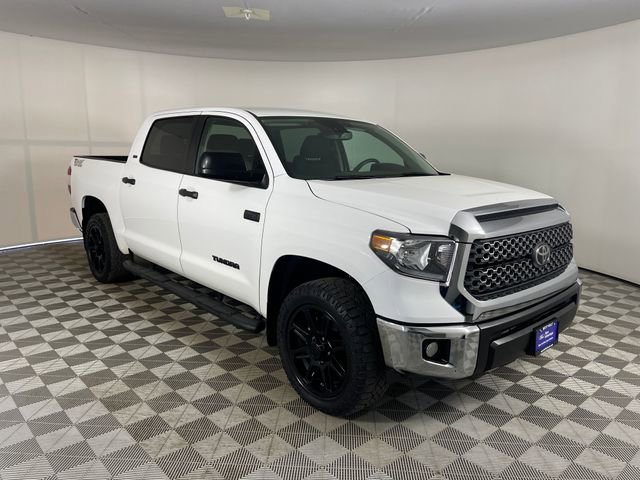 Used 2020 Toyota Tundra SR5 w/ SR5 Upgrade Package AWD/4WD image 24