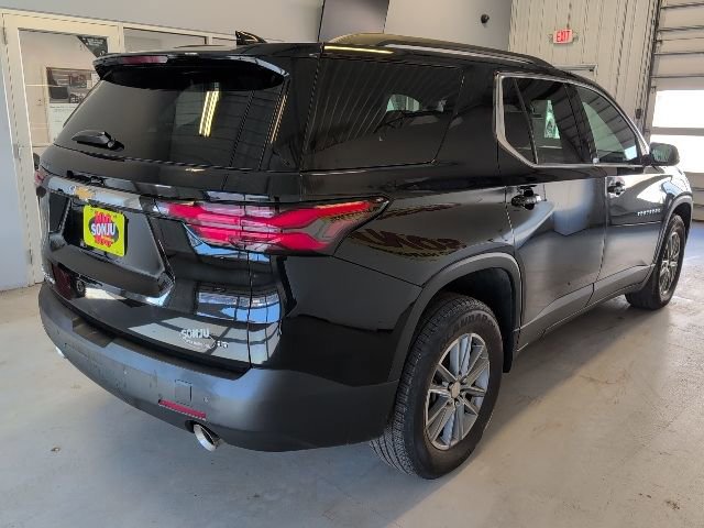 Used 2023 Chevrolet Traverse LT w/ LPO, Floor Liner Package image 6