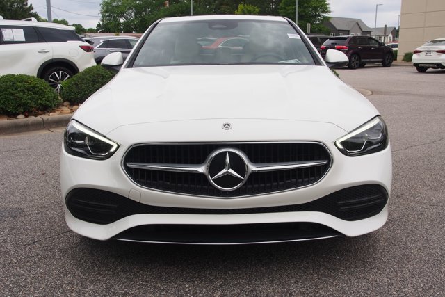 Used 2022 Mercedes-Benz C 300 Sedan image 3