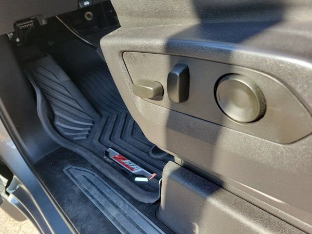 Used 2024 Chevrolet Silverado 1500 LT Trail Boss w/ Convenience Package II AWD/4WD image 26