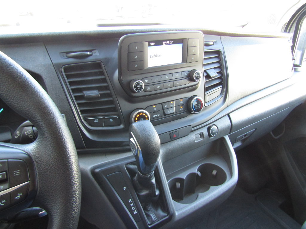 Certified 2022 Ford Transit 350 XL RWD image 18