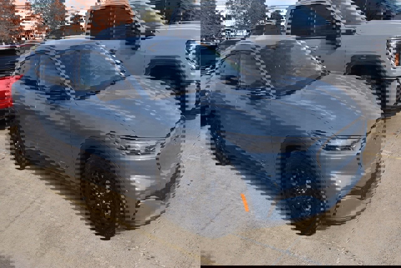 Certified 2024 Ford Mustang Mach-E Select w/ Comfort Package Lite image 5