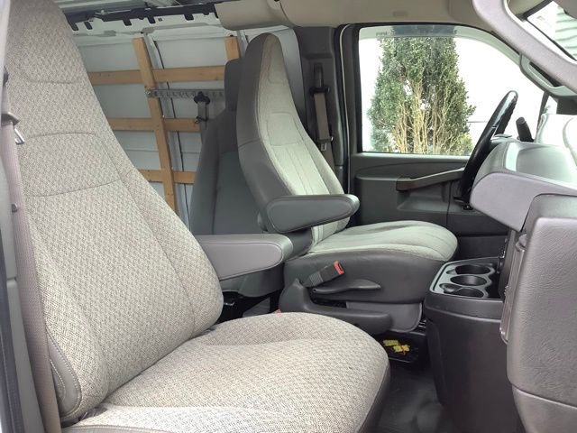 Used 2019 Chevrolet Express 2500 w/ Driver Convenience Package RWD image 21