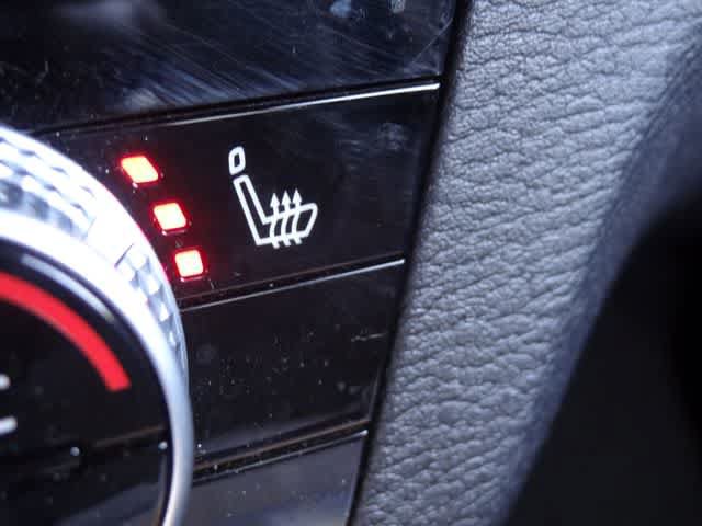 Used 2024 Mitsubishi Outlander SE AWD/4WD image 26