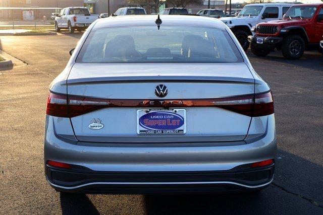 Used 2025 Volkswagen Jetta S image 11