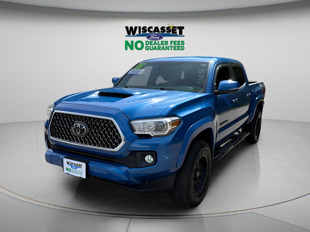 Used 2018 Toyota Tacoma TRD Sport w/ Technology Package AWD/4WD image 16