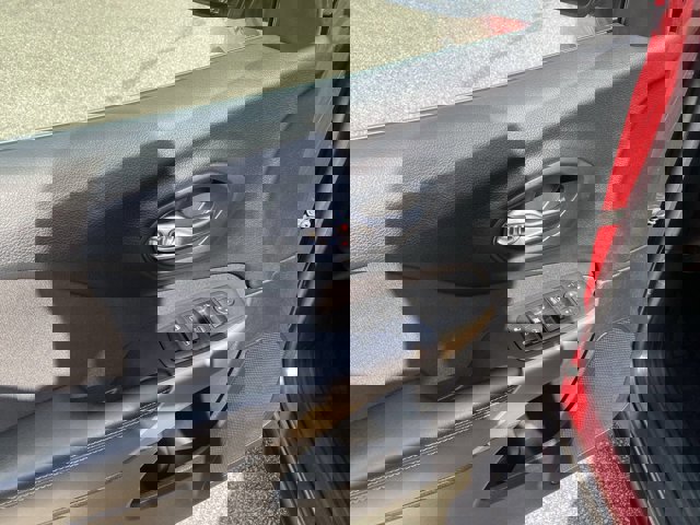 Used 2017 Jeep Cherokee Latitude w/ Safety/Convenience Group AWD/4WD image 11