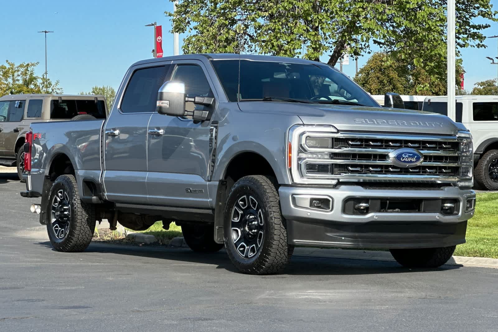 Certified 2023 Ford F350 Platinum AWD/4WD image 9