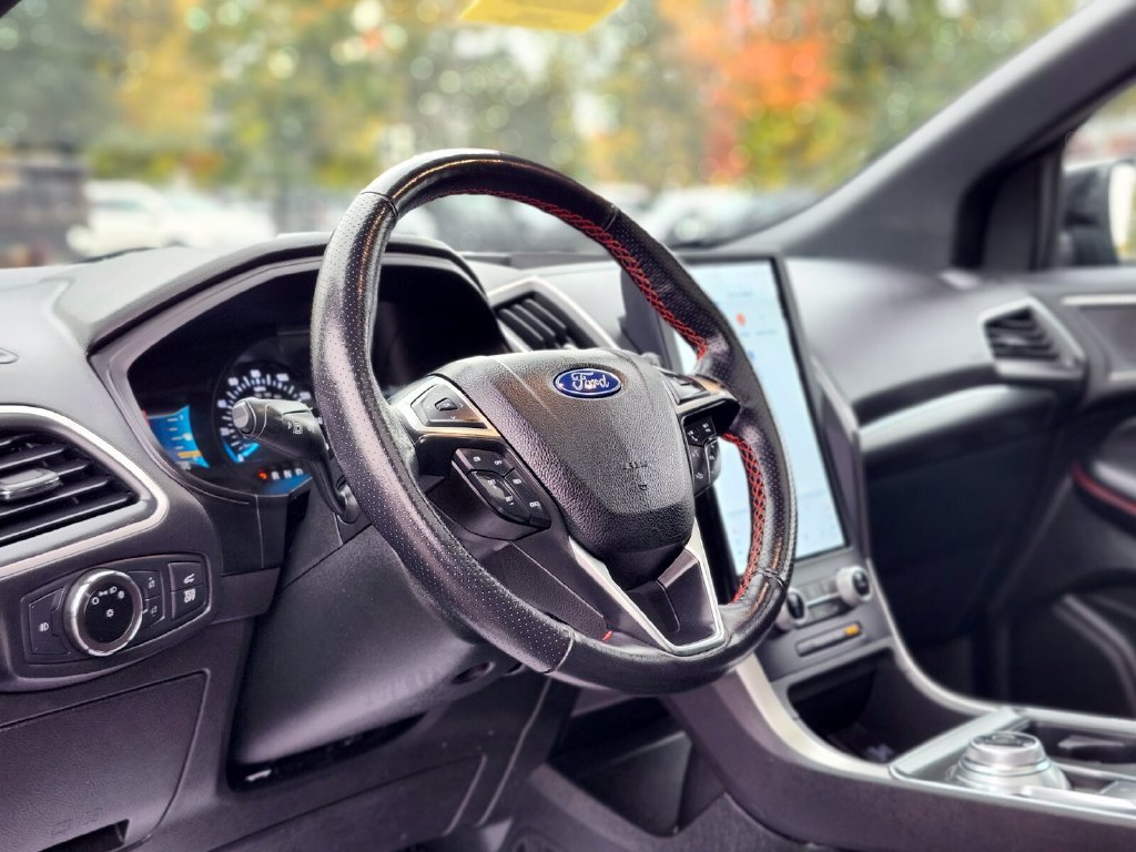 Certified 2023 Ford Edge ST-Line AWD/4WD image 19