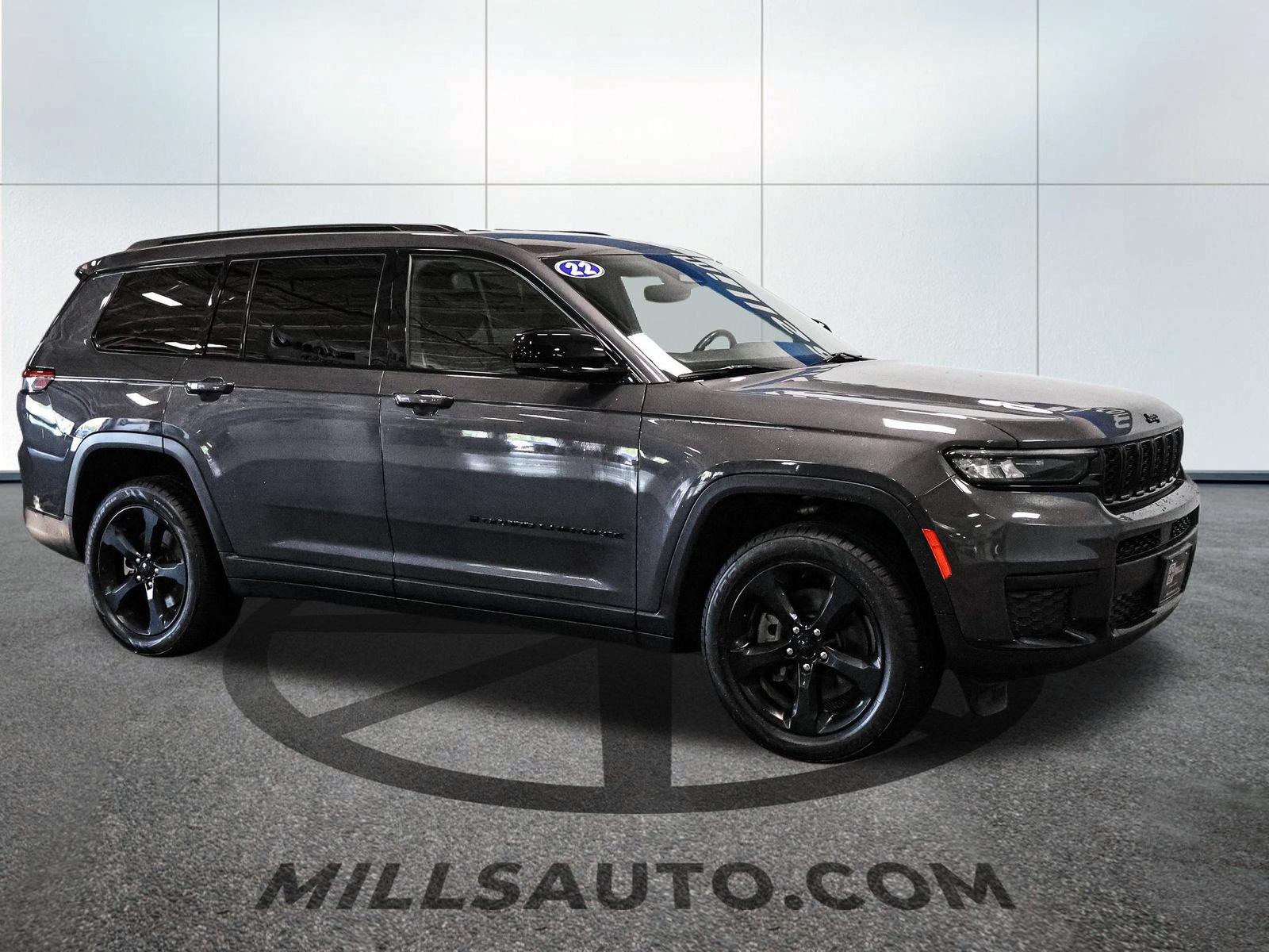 Used 2022 Jeep Grand Cherokee L Laredo AWD/4WD image 10