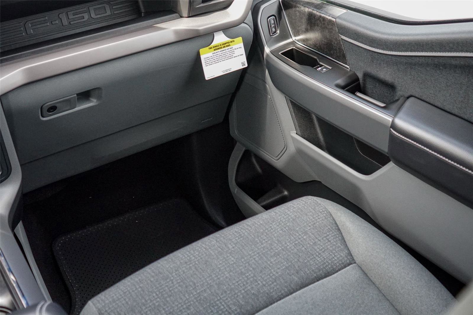 Certified 2025 Ford F150 Lightning XLT AWD/4WD image 27