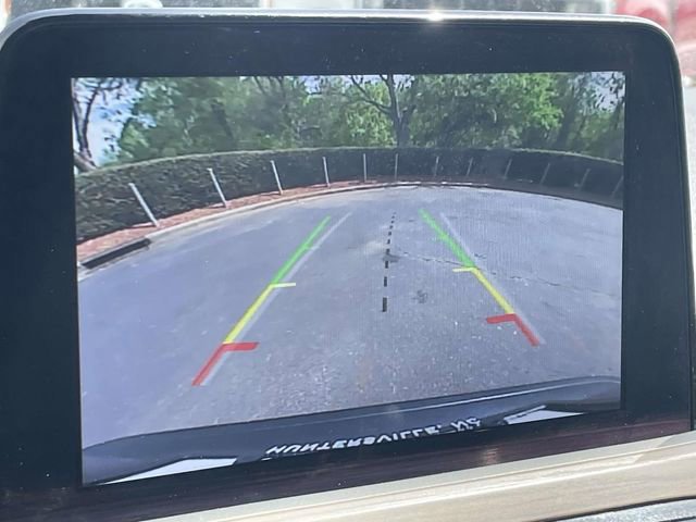 Certified 2020 Ford Escape Titanium image 23