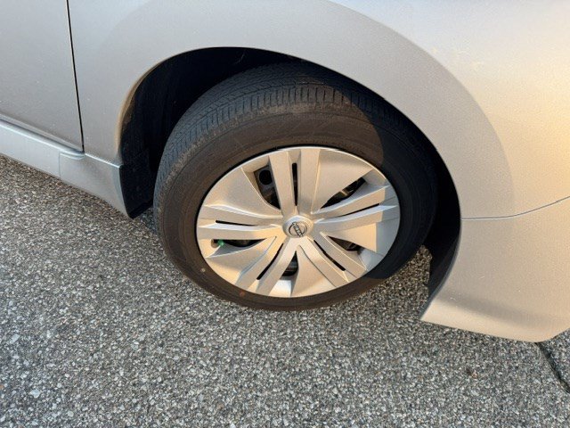 Used 2024 Nissan Leaf S FWD image 35