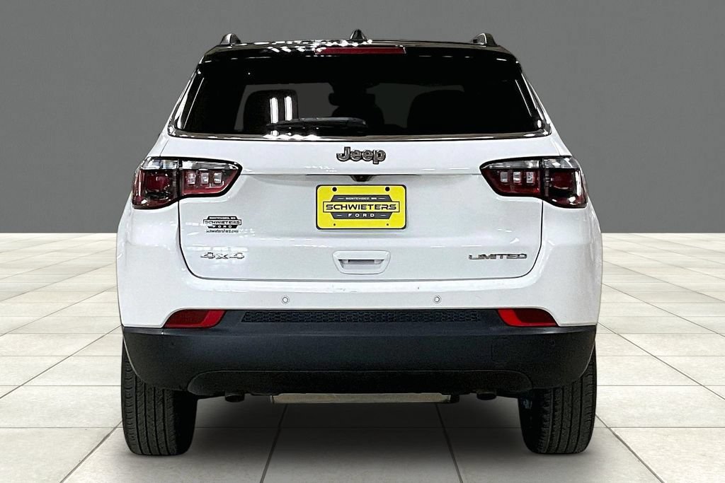 Used 2025 Jeep Compass Limited AWD/4WD image 4