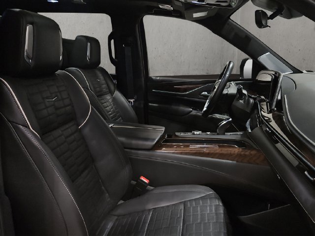 Used 2022 Cadillac Escalade Sport Platinum AWD/4WD image 20
