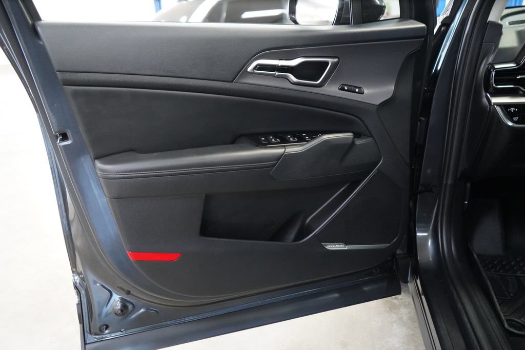 Used 2024 Kia Sportage SX FWD image 15