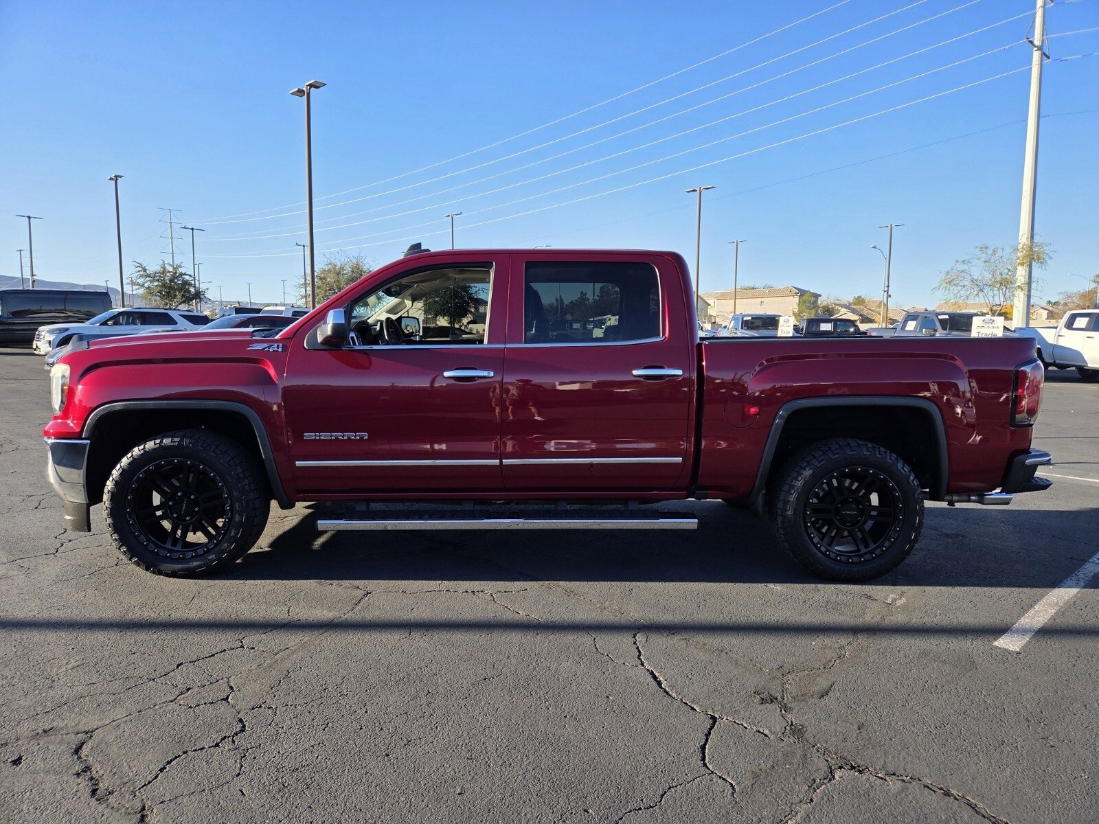 Used 2018 GMC Sierra 1500 SLT image 3