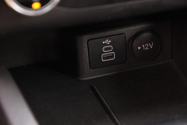 Certified 2025 Ford Escape Active image 19