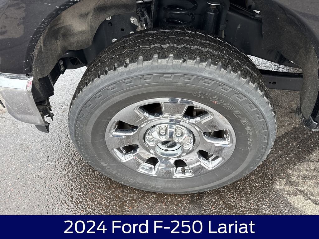 Certified 2024 Ford F250 Lariat w/ Chrome Package image 11